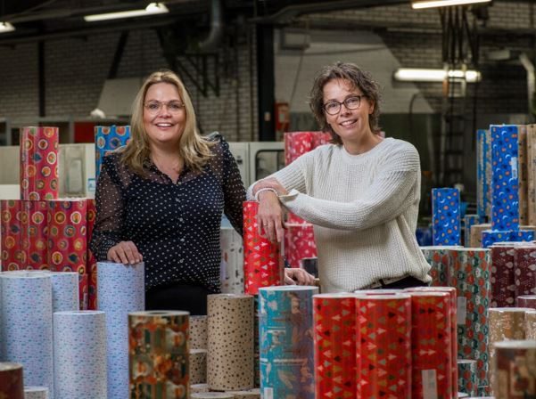 Kaleidoscope Gift-Wrap en Keijzer Papier bundelen de krachten