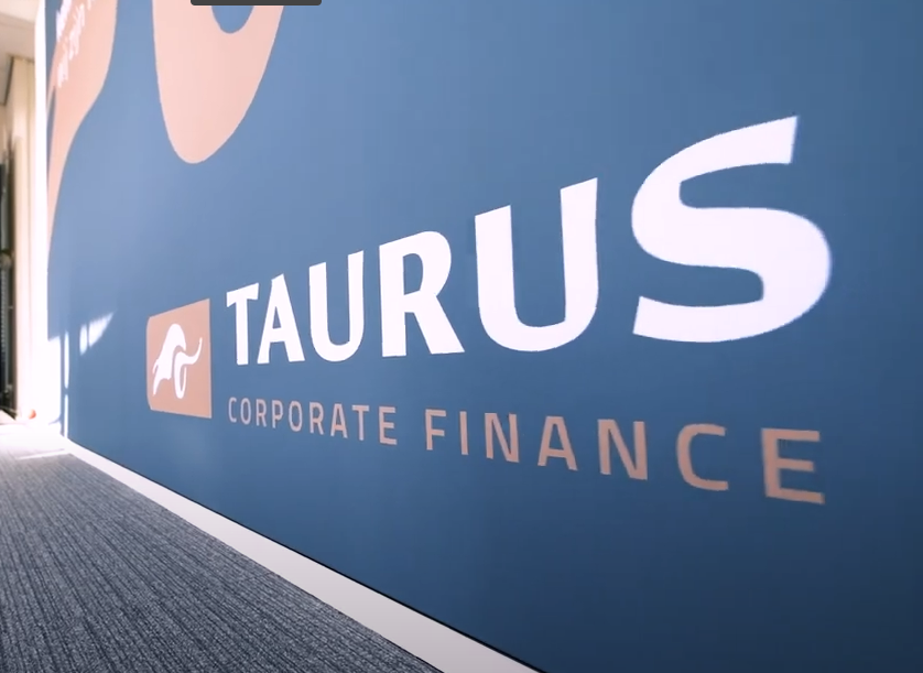 Achter BGT is bij 'Taurus Corporate Finance'