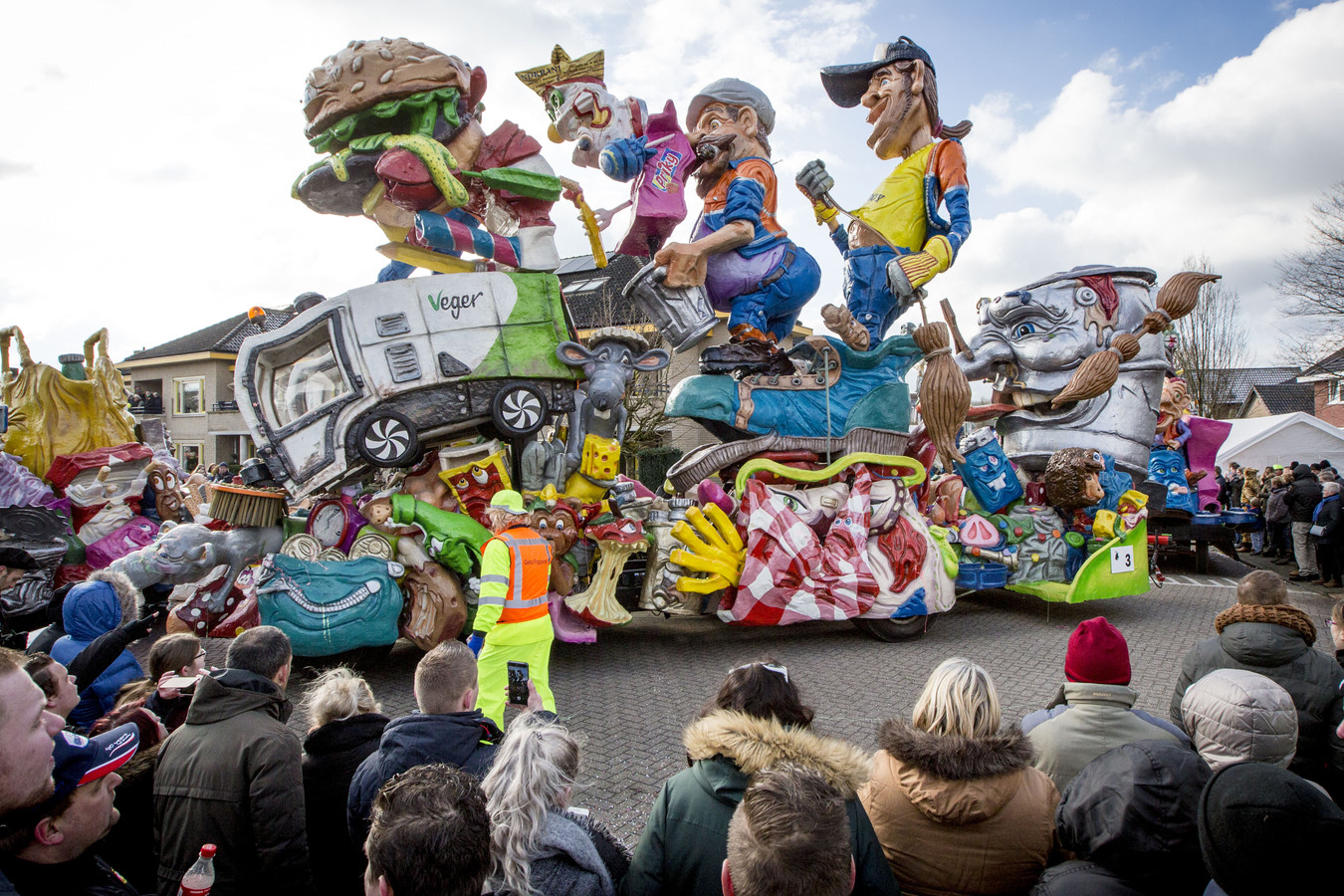 Eerste Grote Optocht in Albergen