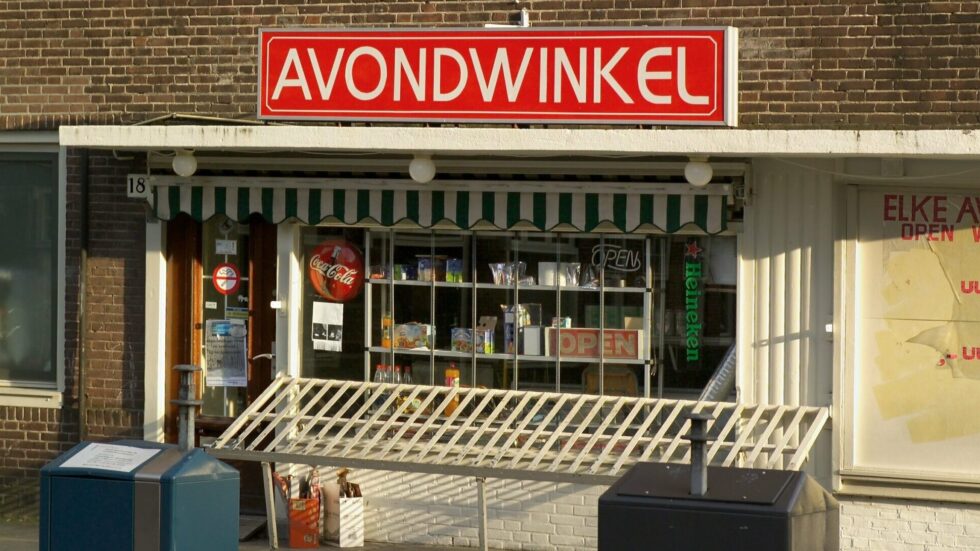 Eigenaars avondwinkels kunnen opgelucht ademhalen: lotingssysteem nachtontheffingen van de baan