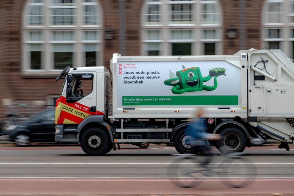 ‘Aankoop dieselvuilniswagens door gemeente is een verkeerd signaal’