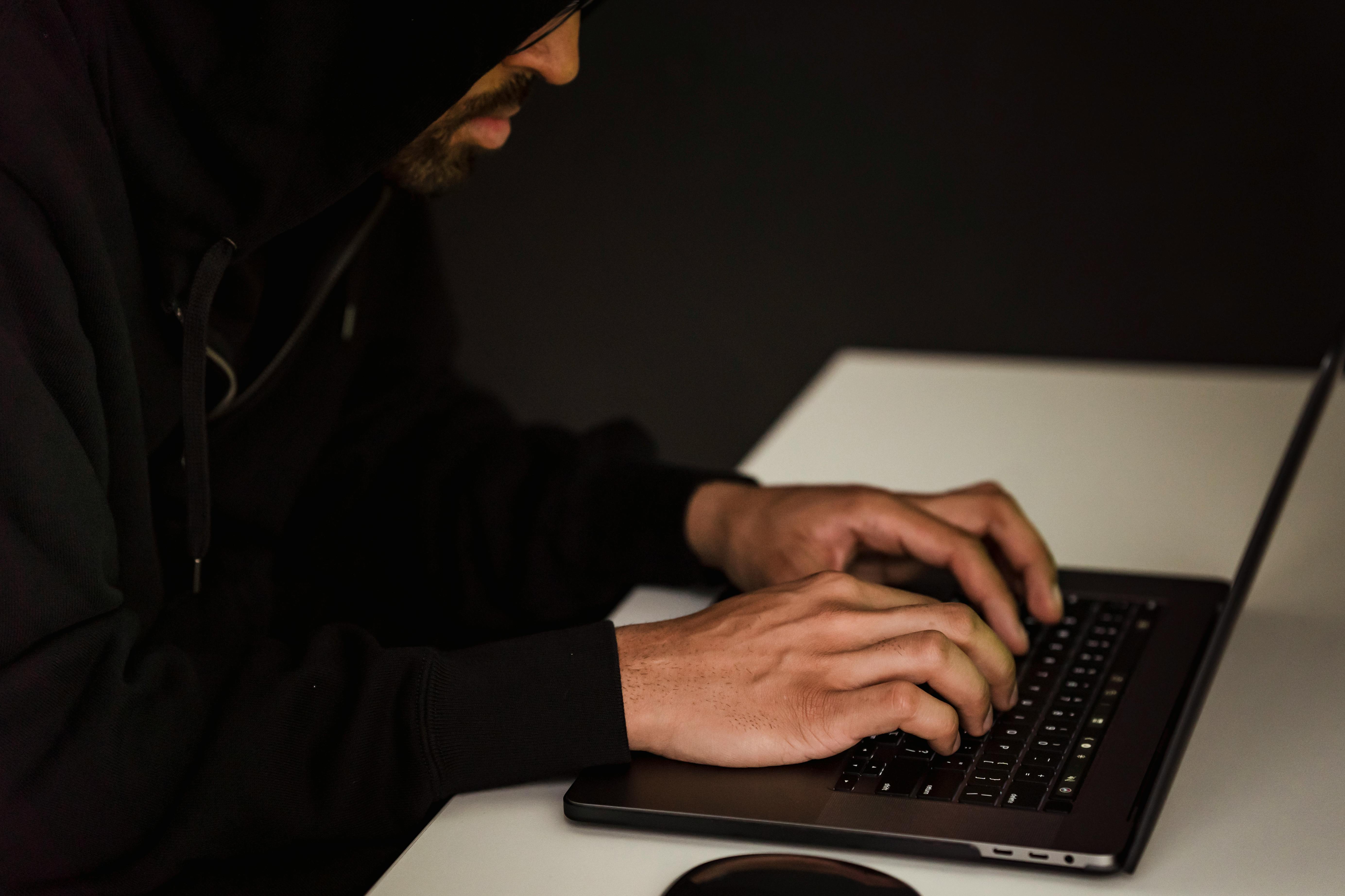 HackHelpdesk: Eerste Hulp bij Cybercrime voor ondernemers!