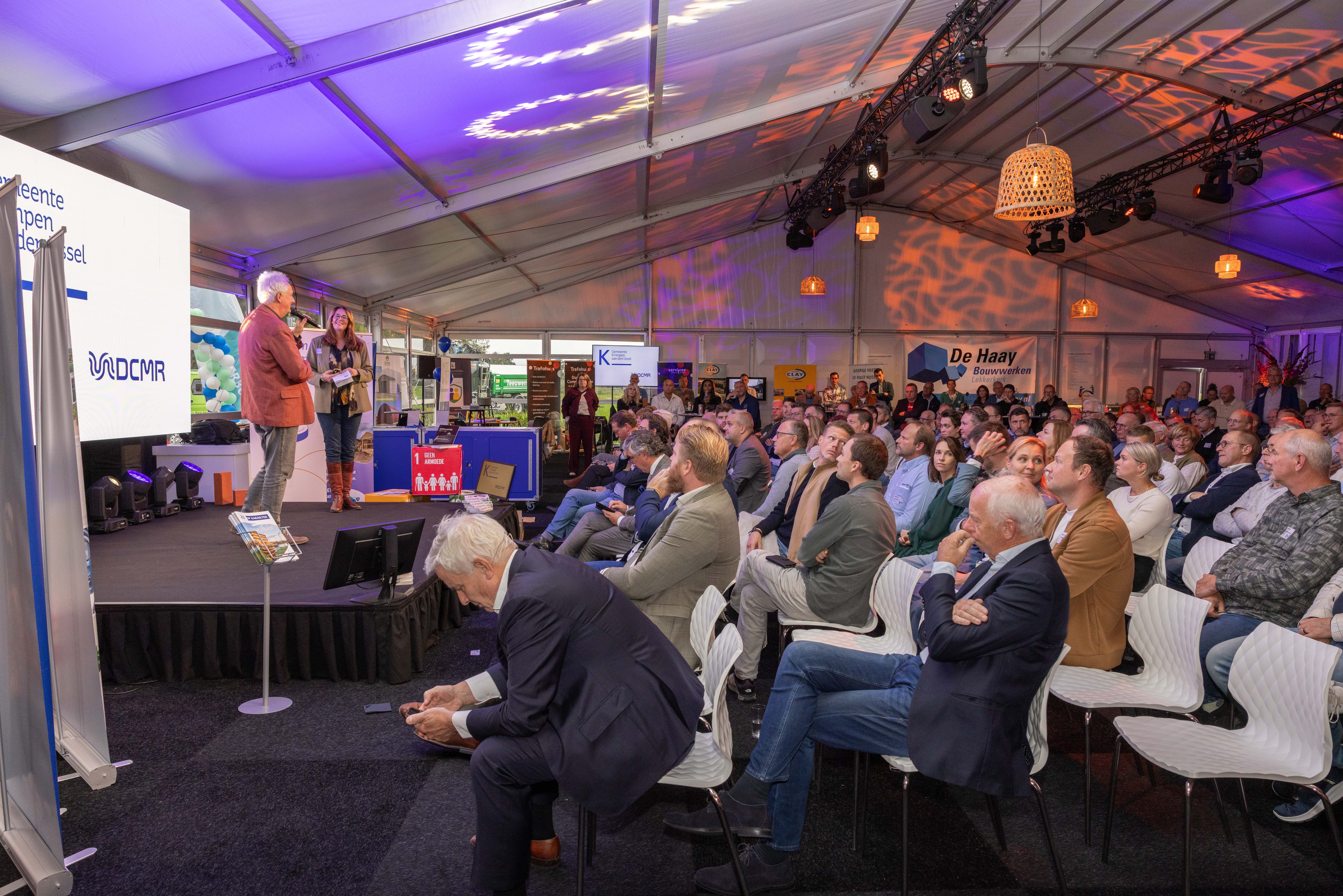 Geslaagde 13e editie Waardborrel bij De Vries en Verburg