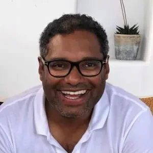 Brian D'Leon Roroka BV