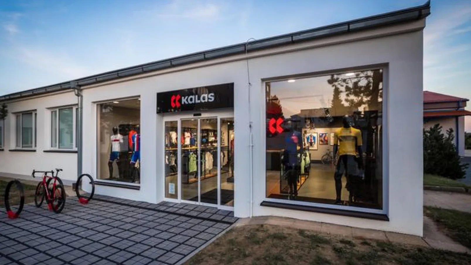 Nieuwe clubkleding voor RTC Twente van Kalas Sportswear