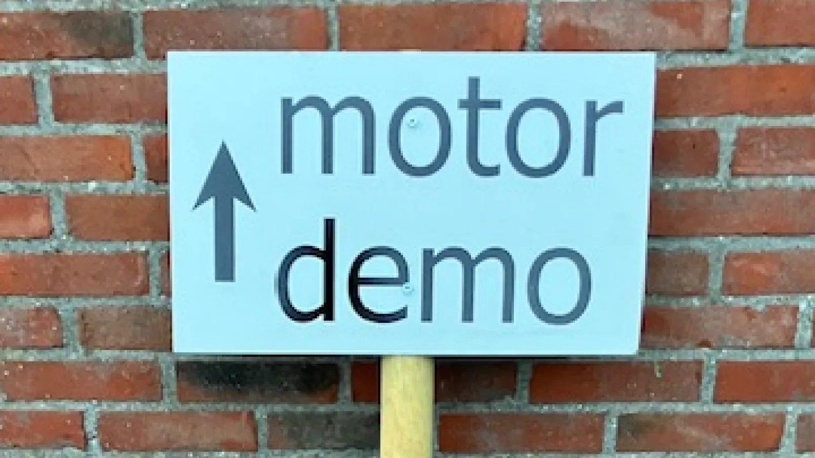Bewegwijzering naar het Circuit en Rennerskwartier op zaterdag 4 july (deelnemers en publiek)